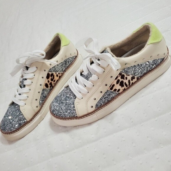 Crown Vintage Kalinda Siver/White Shiny Sneakers - Patchwork - Leopard - Sz 9 - Picture 9 of 9